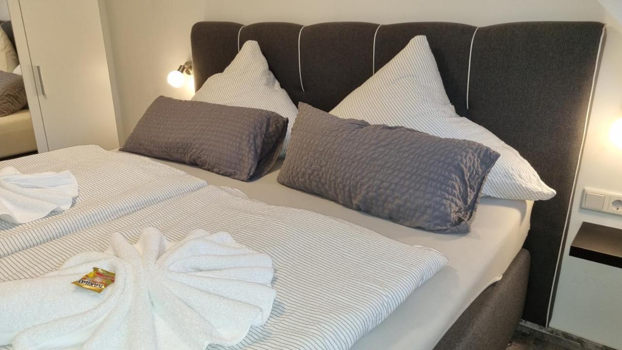 Pension Likedeeler Suite Roger De Flor Боркум Екстер'єр фото